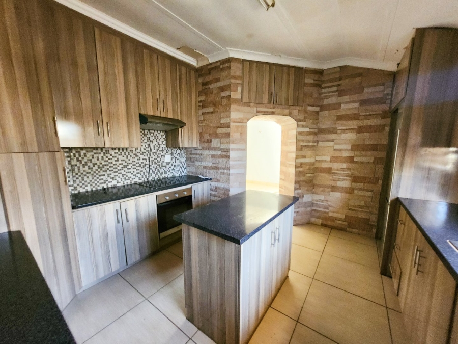 3 Bedroom Property for Sale in Stilfontein Ext 1 North West
